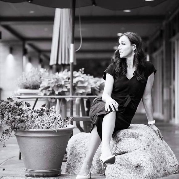 Meet your Posher, Brigette - Picture 1 of 1